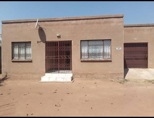 2 BEDROOM HOUSE FOR SALE IN MANKWENG